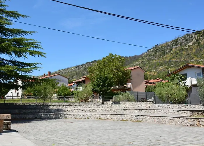 Borealis מוטל Komen